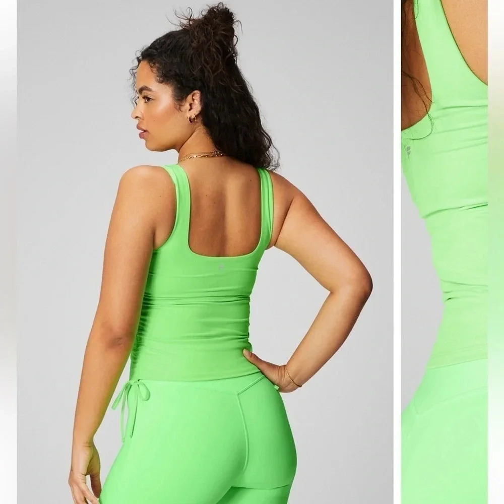 NWT Fabletics Ruched Side Cinch Built in Bra Athletic Neon Tank Top size 4X - Picture 12 of 12